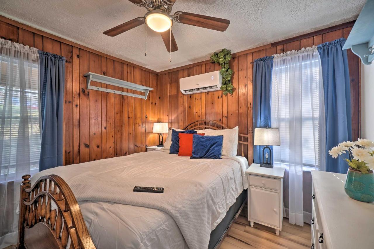Cozy Knoxville Getaway About 8 Mi To Downtown! Bagian luar foto
