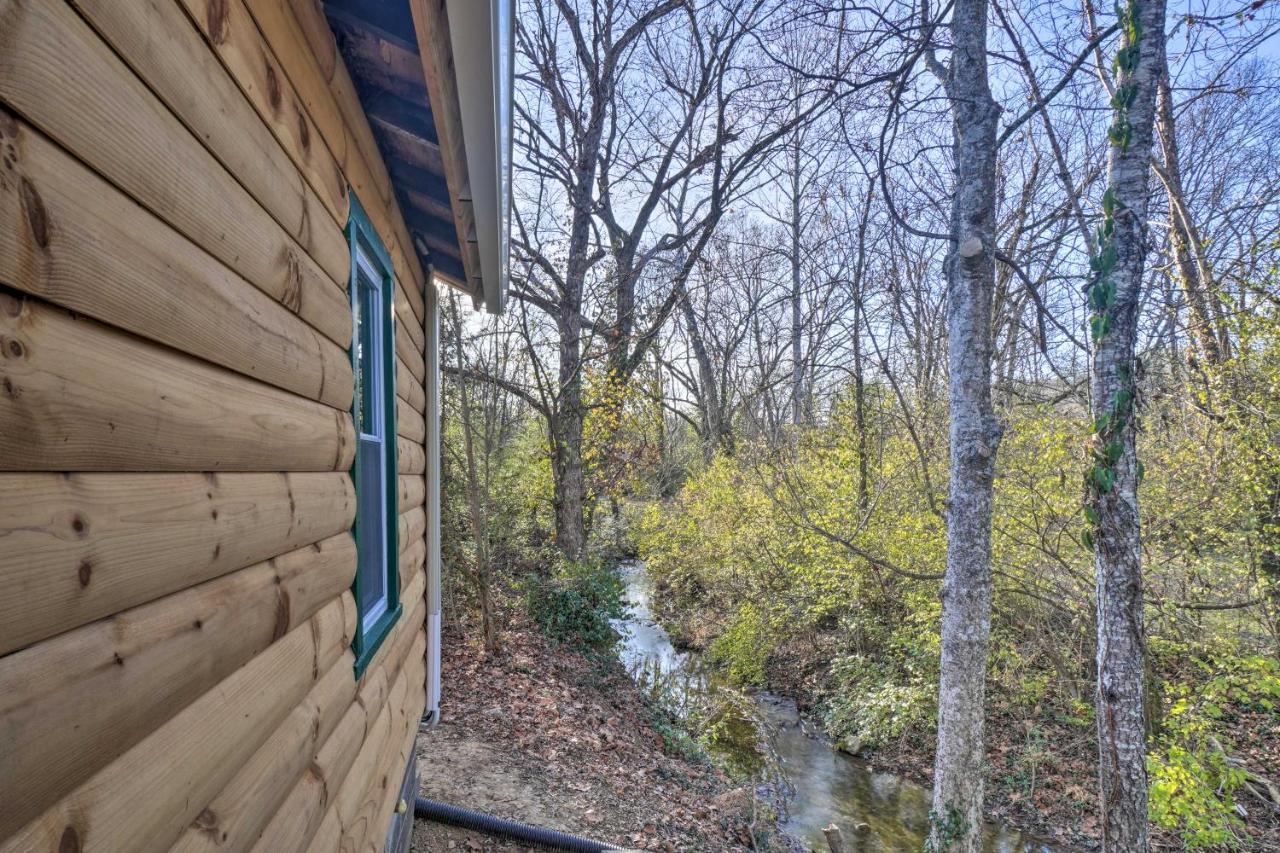 Cozy Knoxville Getaway About 8 Mi To Downtown! Bagian luar foto